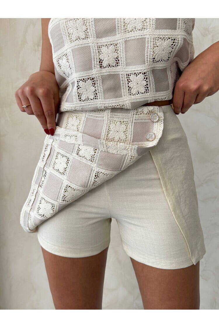 Lace Detailed Square Pattern Shorts Skirt