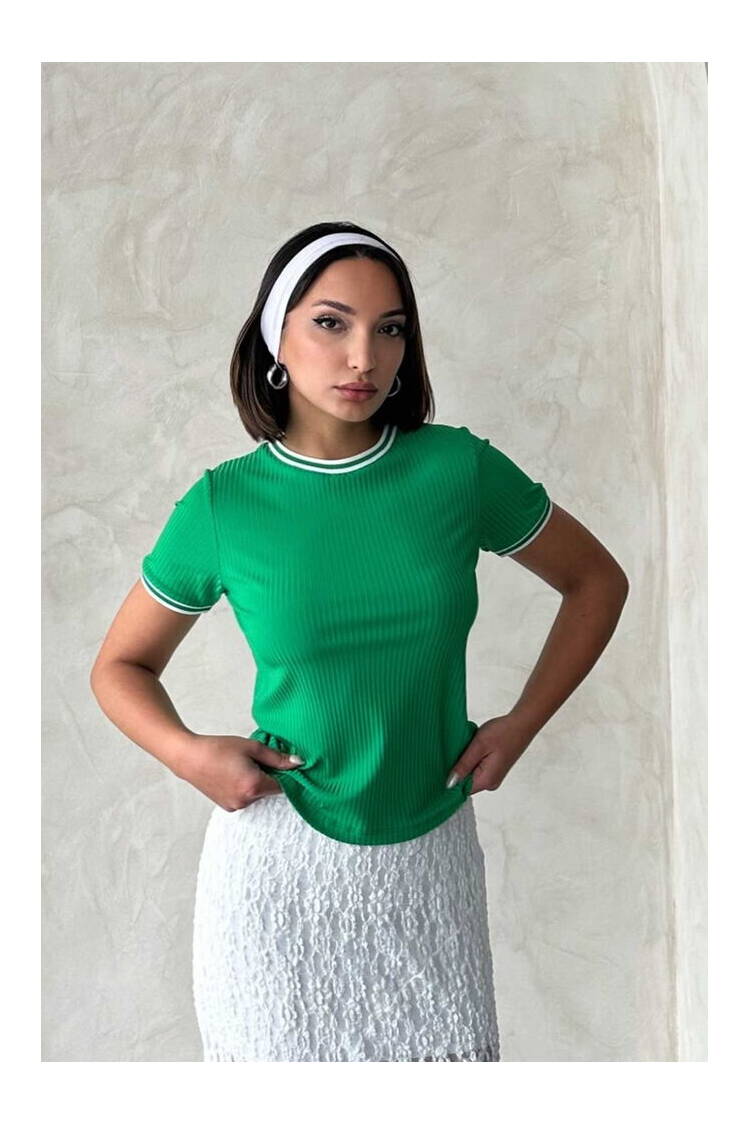EmeraldCrew Neck Wholesale T-Shirt - Brand: Topshow - Women's Clothing Wholesale - Globality Store