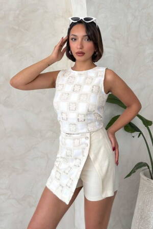 Raw Sleeveless Checkered Blouse - Brand: Topshow - Women's Clothing Wholesale - Globality Store