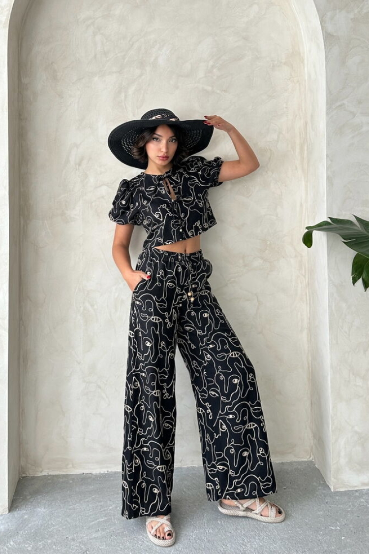 Embroidered Front Tie Blouse