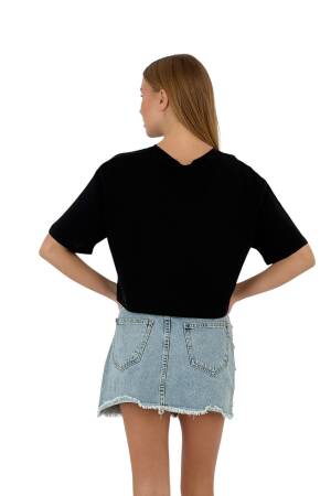 Stone Detailed Pocket Crop T-shirt - MISS POEM - Globality Store - Women Clothes Wholesale Turkey