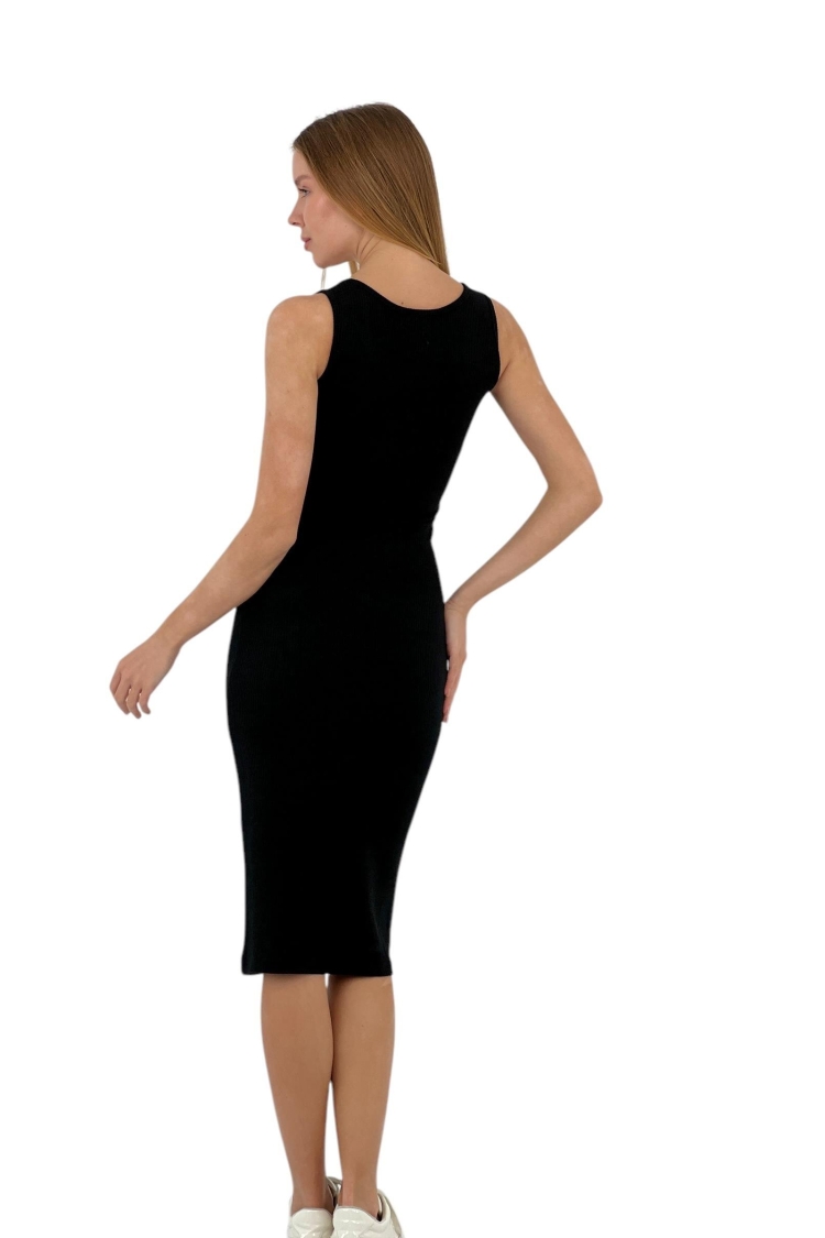 Black Straight Sleeveless Dress