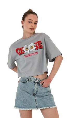 Oversize Floral Print Short White Crop T Shirt - MISS POEM - Globality Store - Women Clothes Wholesale Turkey