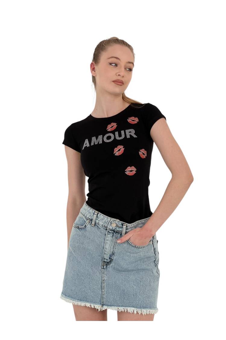 Short Sleeve Skinny White T-Shirt With Kissing Stones