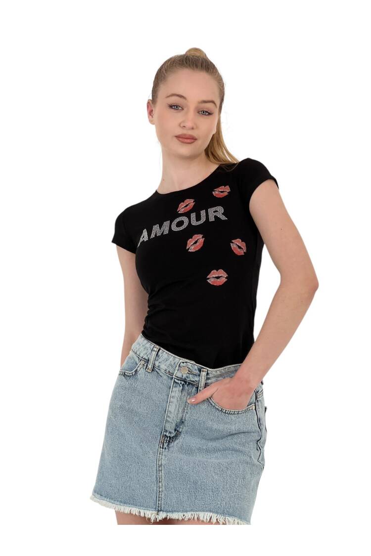 Short Sleeve Skinny White T-Shirt With Kissing Stones