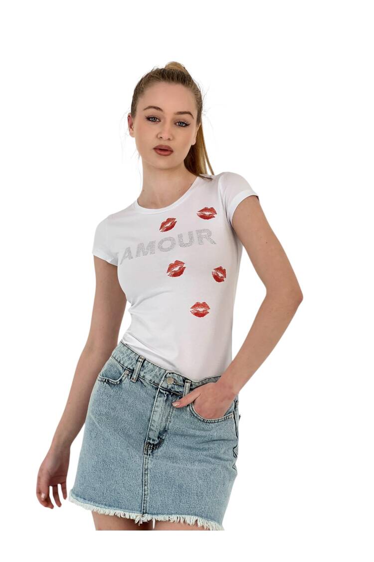 Short Sleeve SkinnyT-Shirt With Kissing Stones