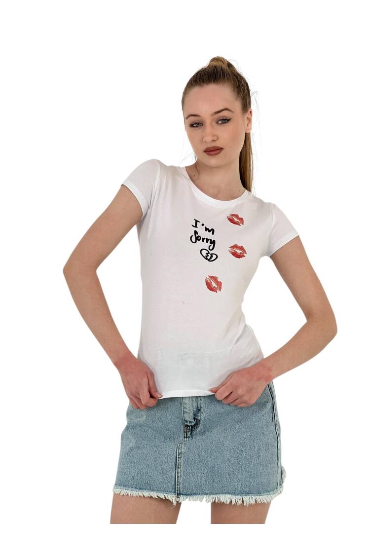 Kiss Printed Short Sleeve SkinnyT-Shirt - MISS POEM - Globality Store - Women Clothes Wholesale Turkey