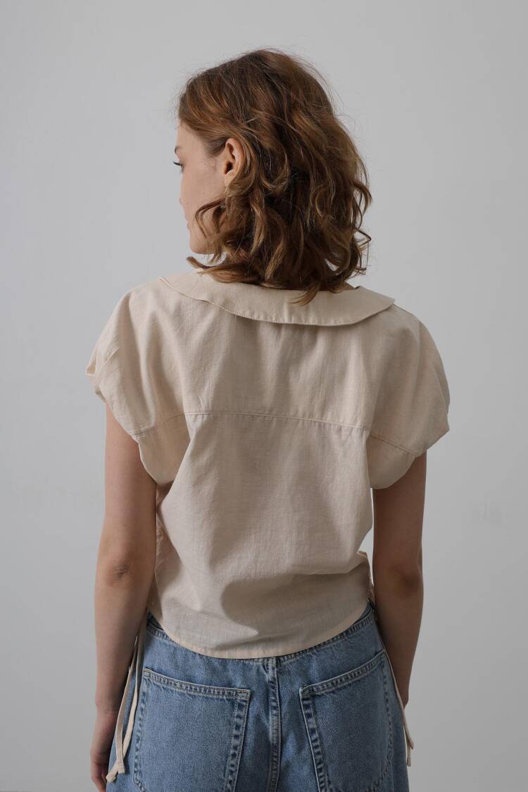 Baby Collar Side Tie Blouse