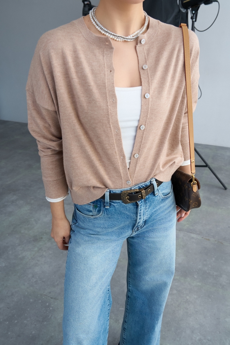 Arm End Colored Cardigan - -bone
