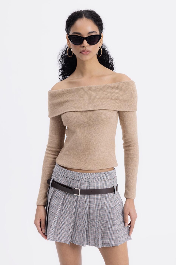 Madonna Collar Sweater