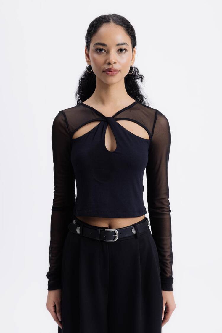 Top With Window Detail