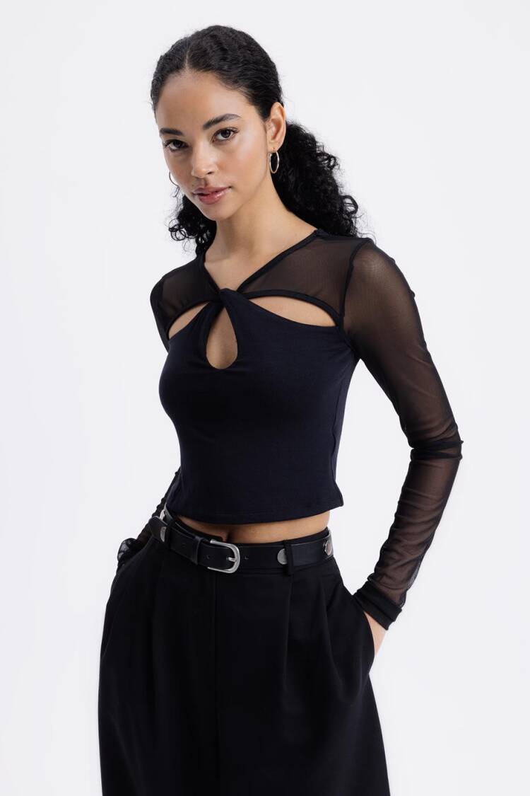 Top With Window Detail