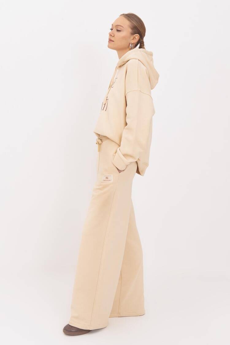 Straight Cut Loose Trousers