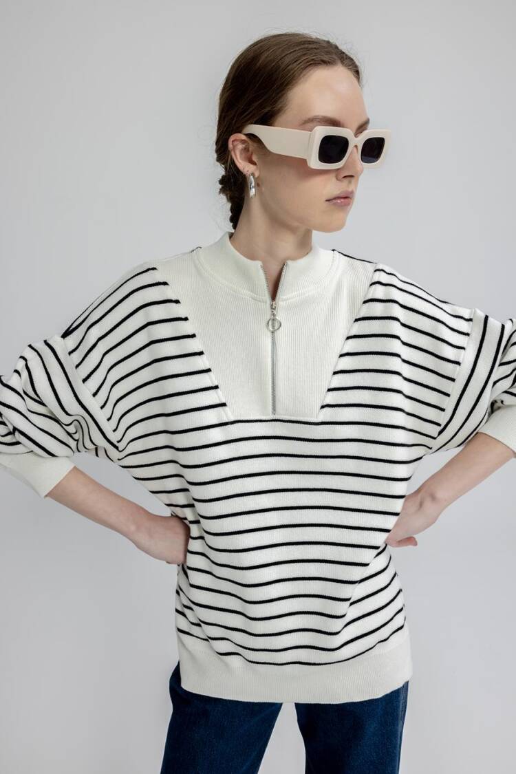 Oversize Half Zipper Striped Knitwear Sweater