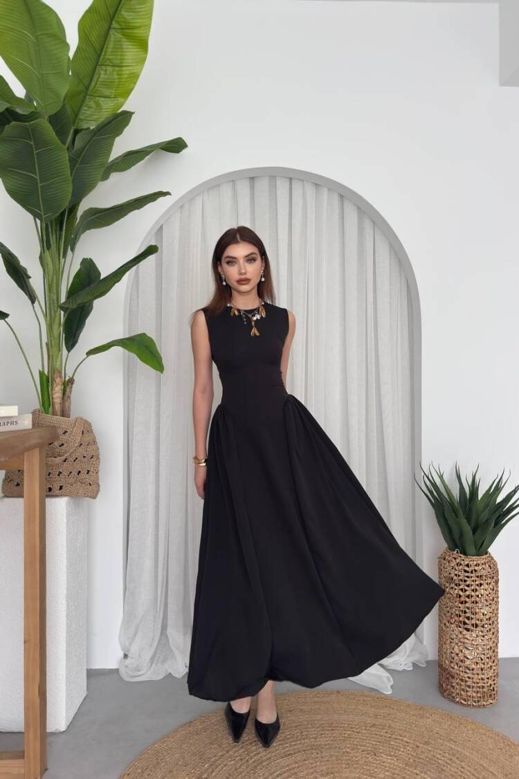 Kiyen Midi Dress