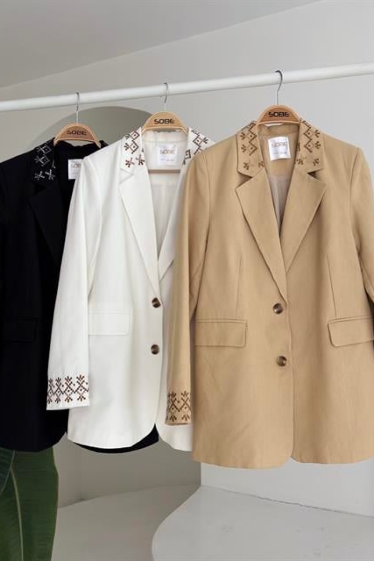 Blazer Jacket With Embroidered Collars And Sleeves
