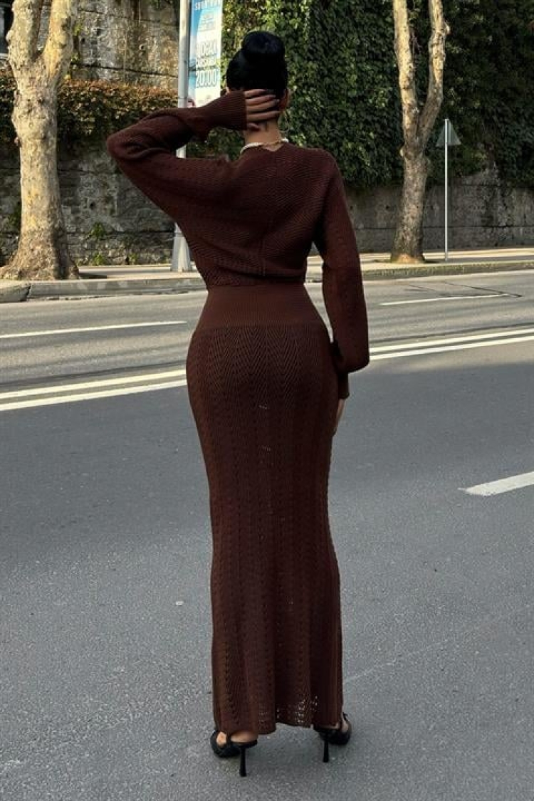 Laura Deep Neck Crochet Dress