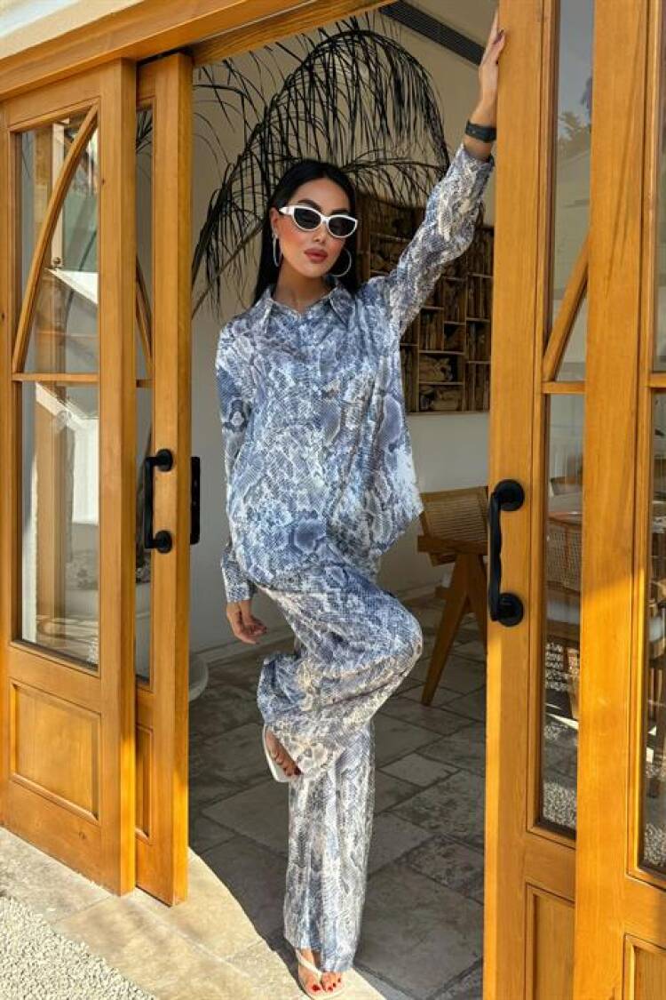 Snake Pattern Satin Sash Suit - Multicolor