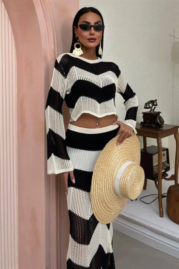 Stripe Detailed Spanish Sleeve Openwork Suit - Multicolor