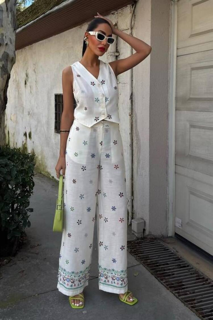 Floral Printed Leg Waterway Linen Suit