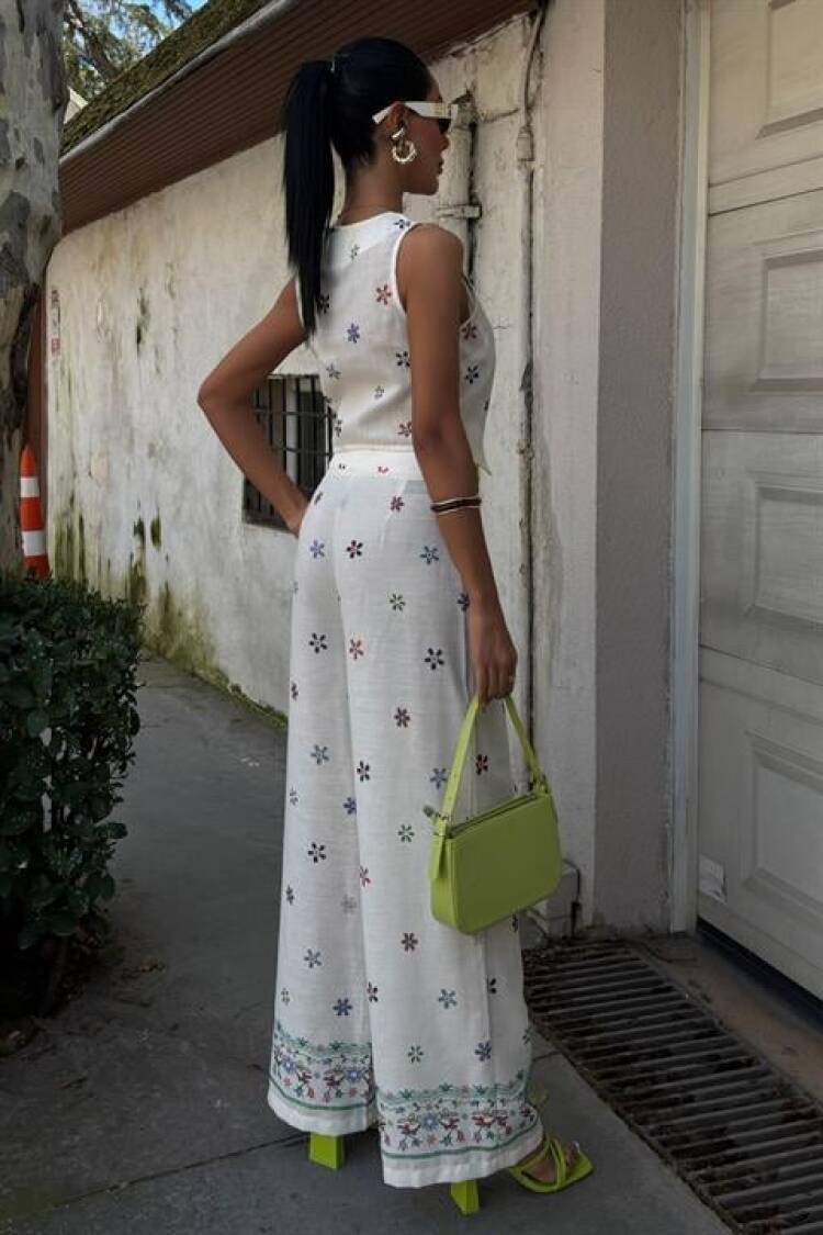 Floral Printed Leg Waterway Linen Suit