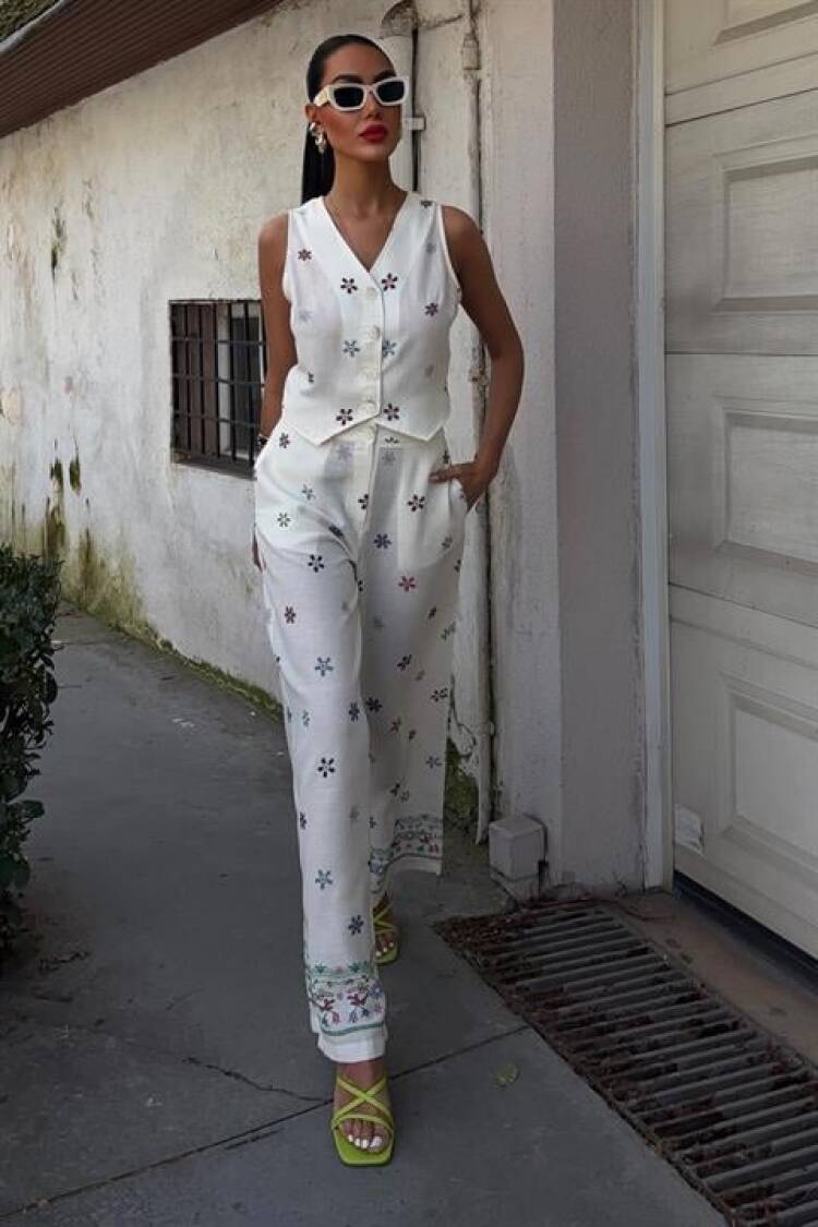 Floral Printed Leg Waterway Linen Suit