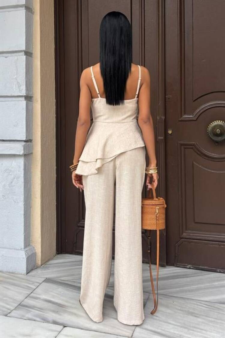 Chest Window Ruffle Detail Flamed Linen Suit