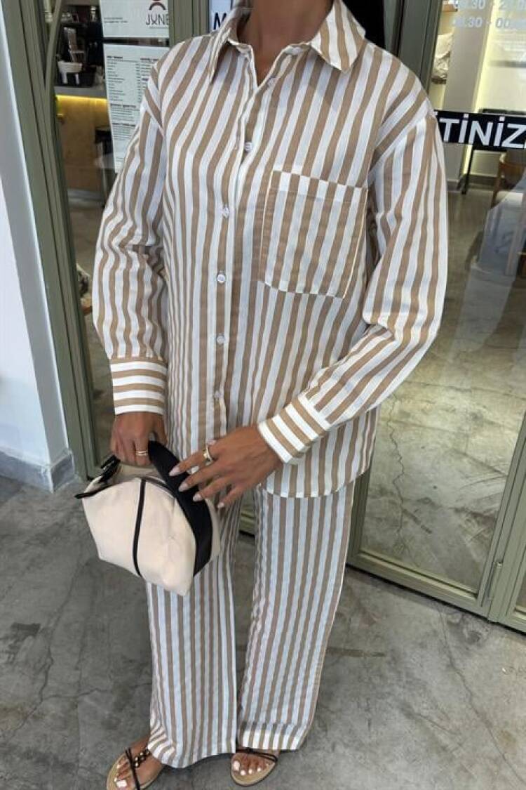 Pocket Detailed Slippery Striped Suit