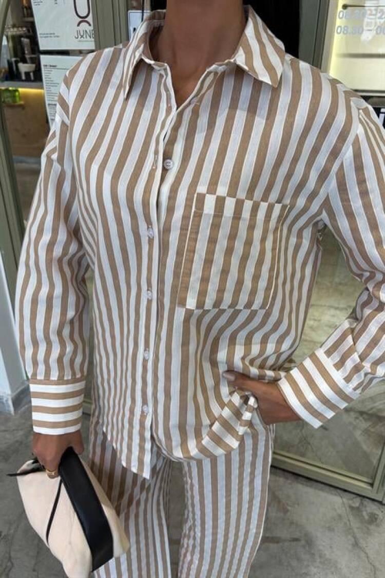 Pocket Detailed Slippery Striped Suit