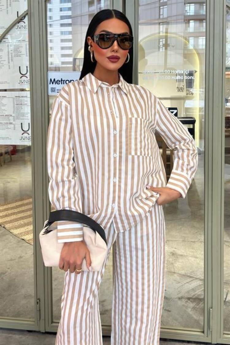 Pocket Detailed Slippery Striped Suit