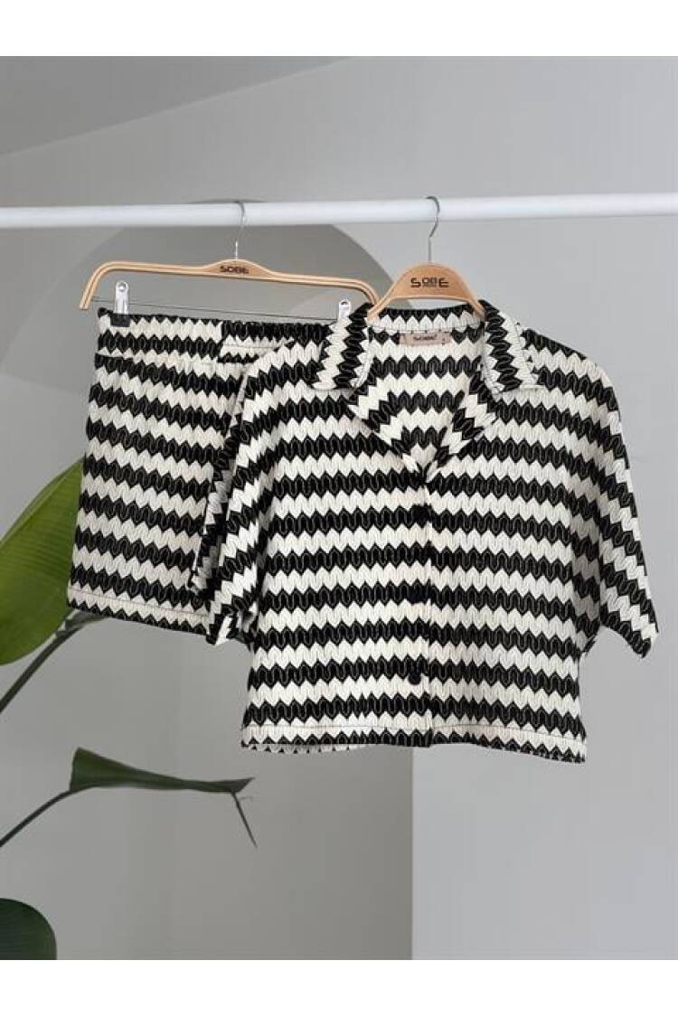 Zigzag Pattern Shorts Set