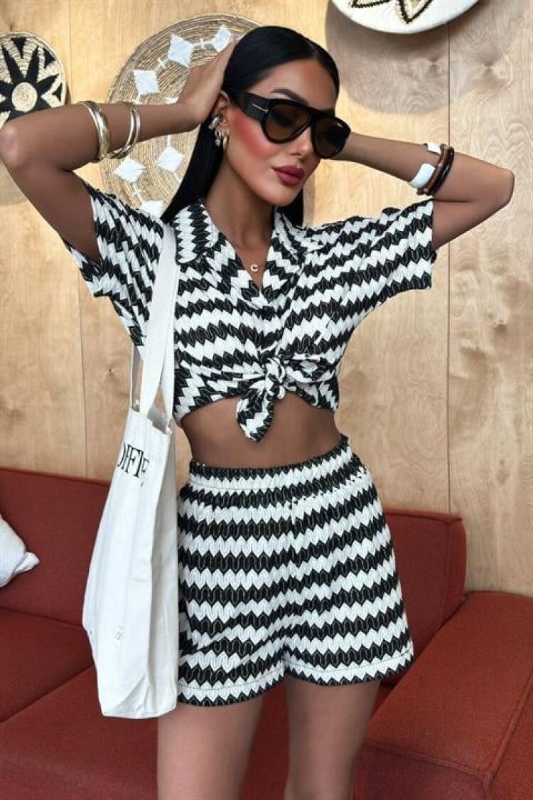 Zigzag Pattern Shorts Set