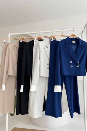 Double-breasted Jacket Suit With Garnished Cuffs - Sobe Istanbul - Globality Store - Women Clothes Wholesale Turkey