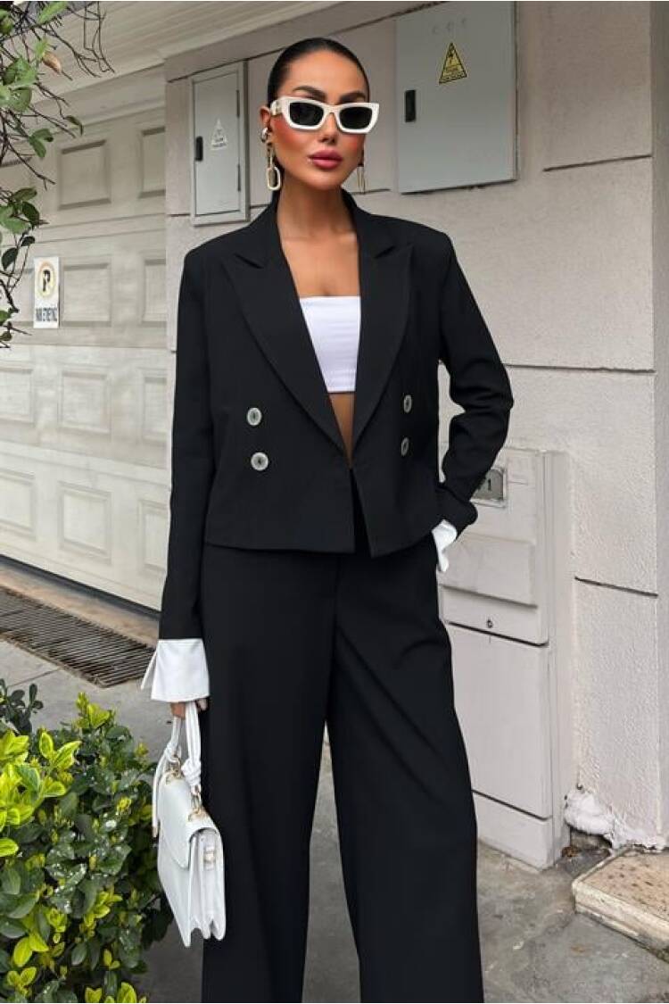 Double-breasted Jacket Suit With Garnished Cuffs