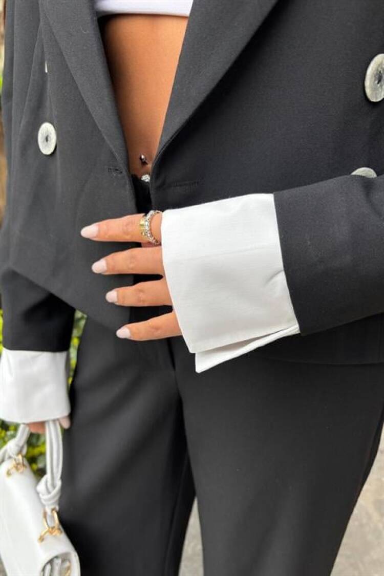 Double-breasted Jacket Suit With Garnished Cuffs