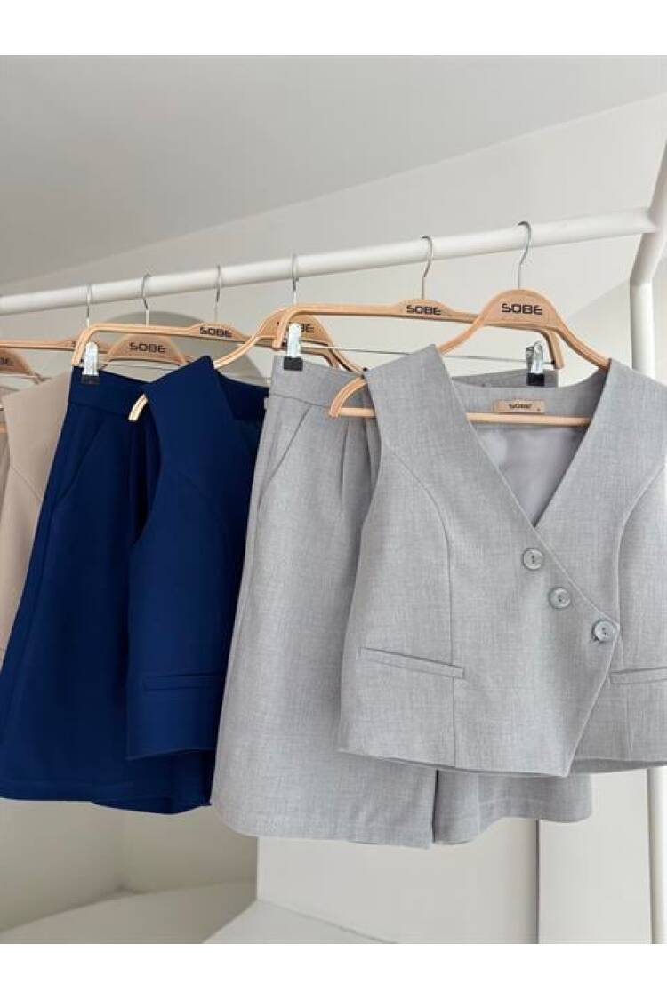 Vest Set With Cross Buttons And Bermuda Shorts - Navy