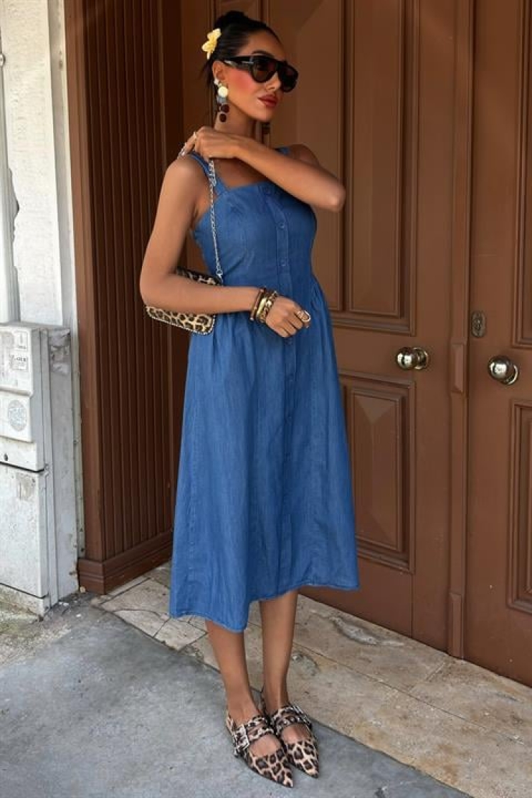 Corsage Detailed Midi Tensel Dress