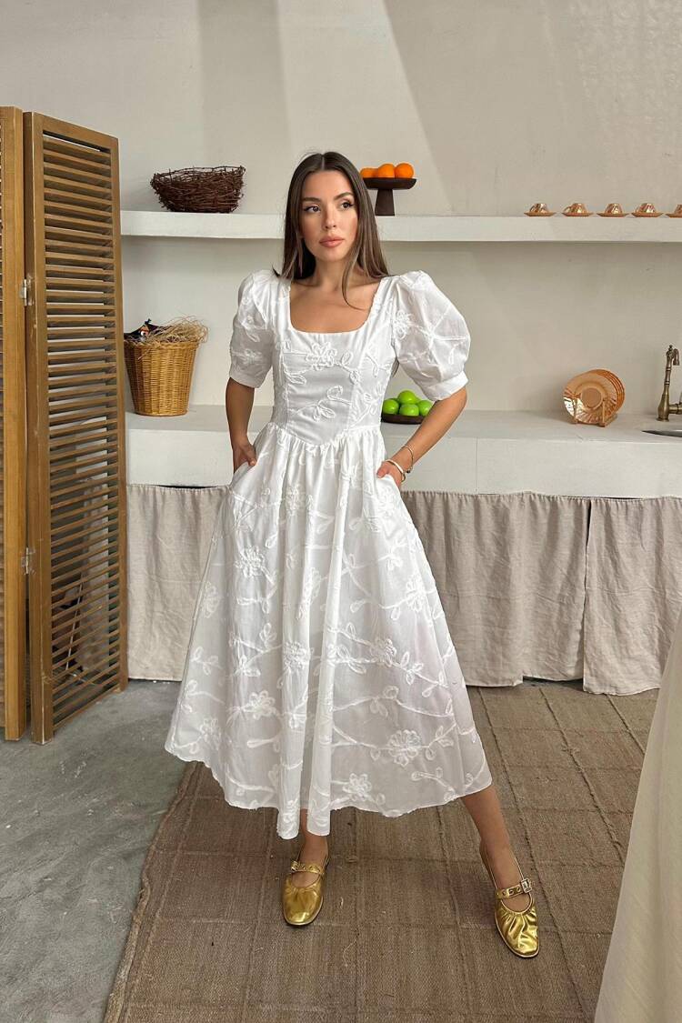 WholesaleBalloon Sleeve Embroidered Dress