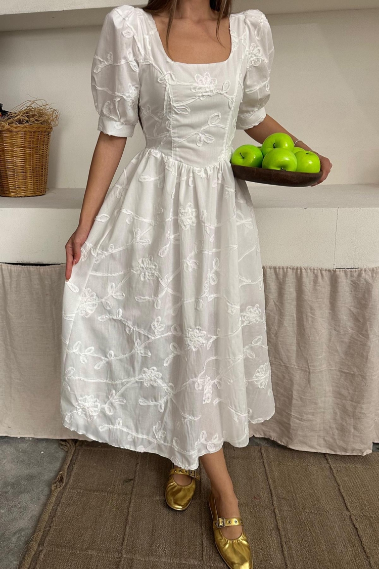 WholesaleBalloon Sleeve Embroidered Dress