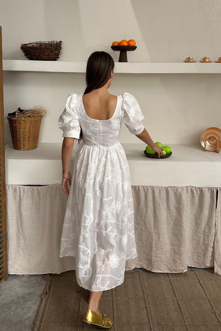 WholesaleBalloon Sleeve Embroidered Dress