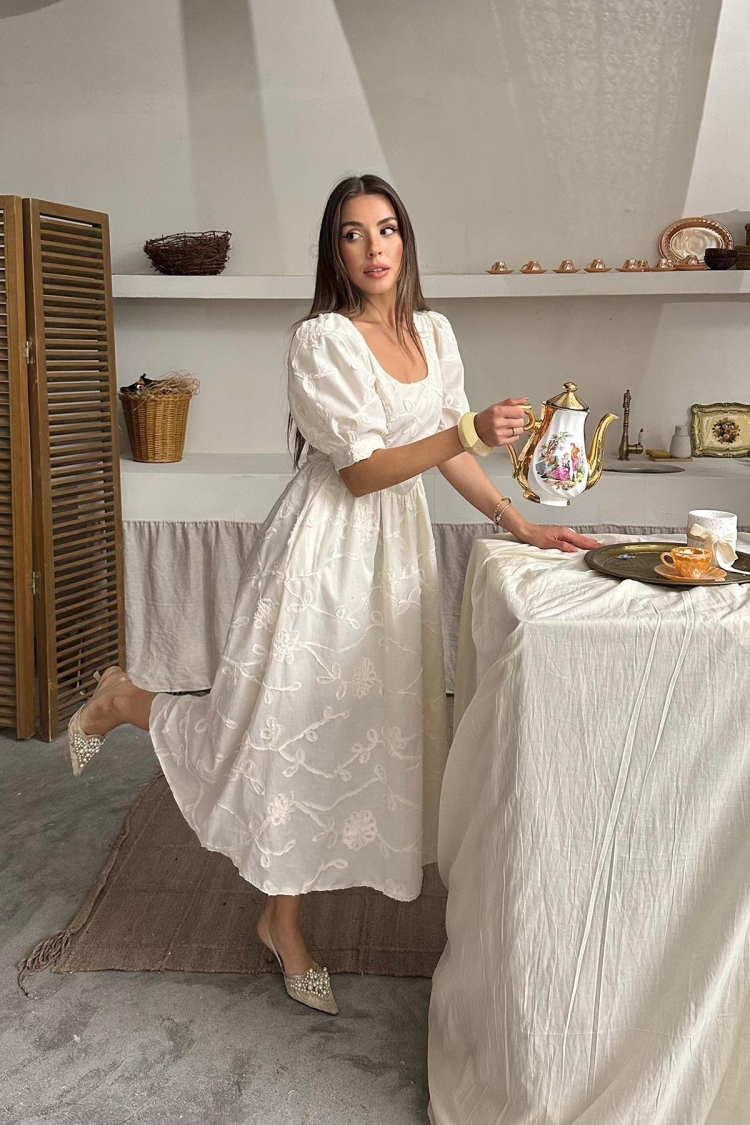 WholesaleBalloon Sleeve Embroidered Dress
