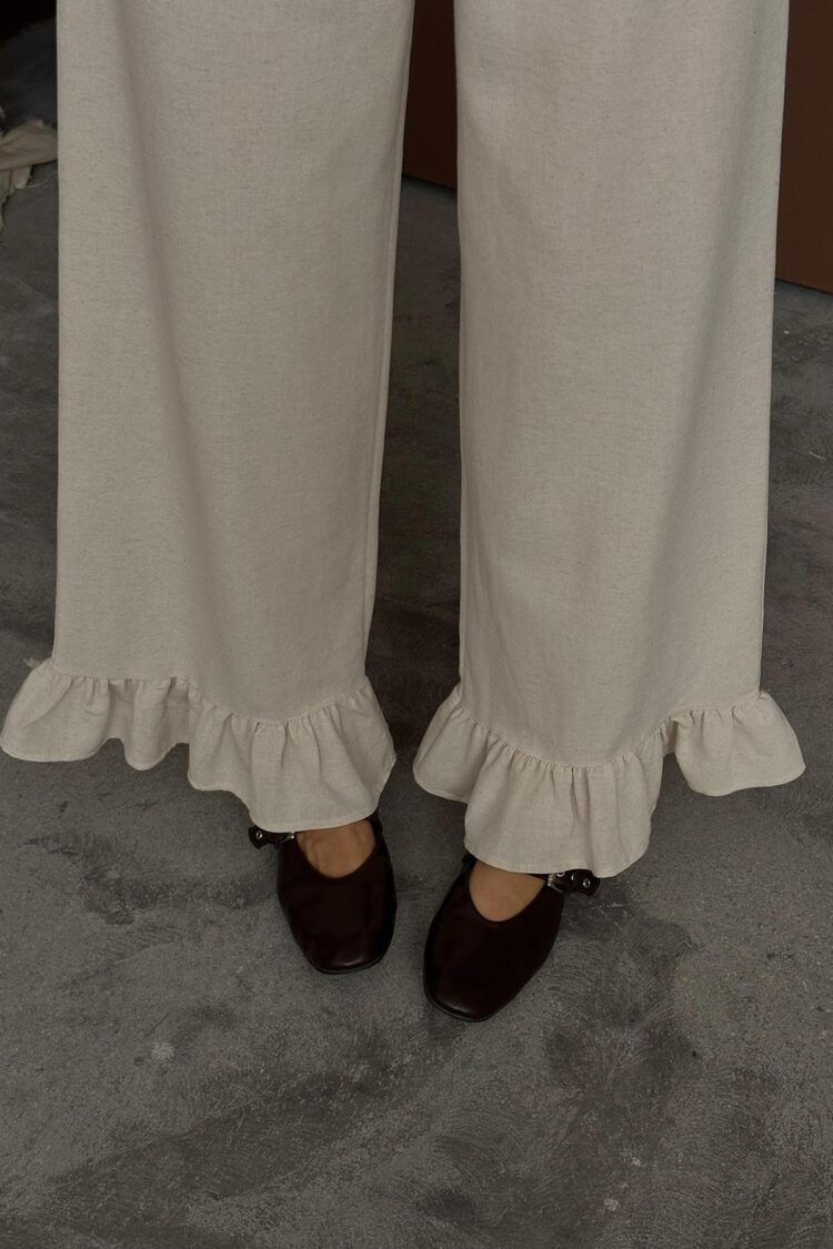 WholesaleLeg Ruffled Linen Pants