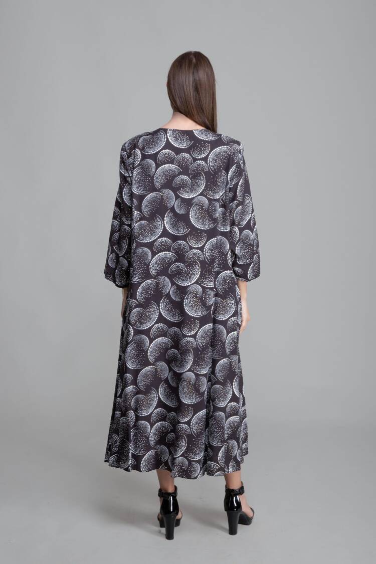 Round Neck Flush Empirme Dress