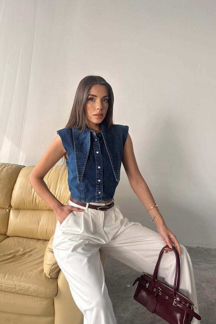 Collar Detailed Denim Crop Vest - Blue
