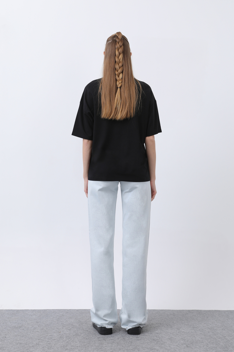 Women's Dog Embroidery Basic Tshirt