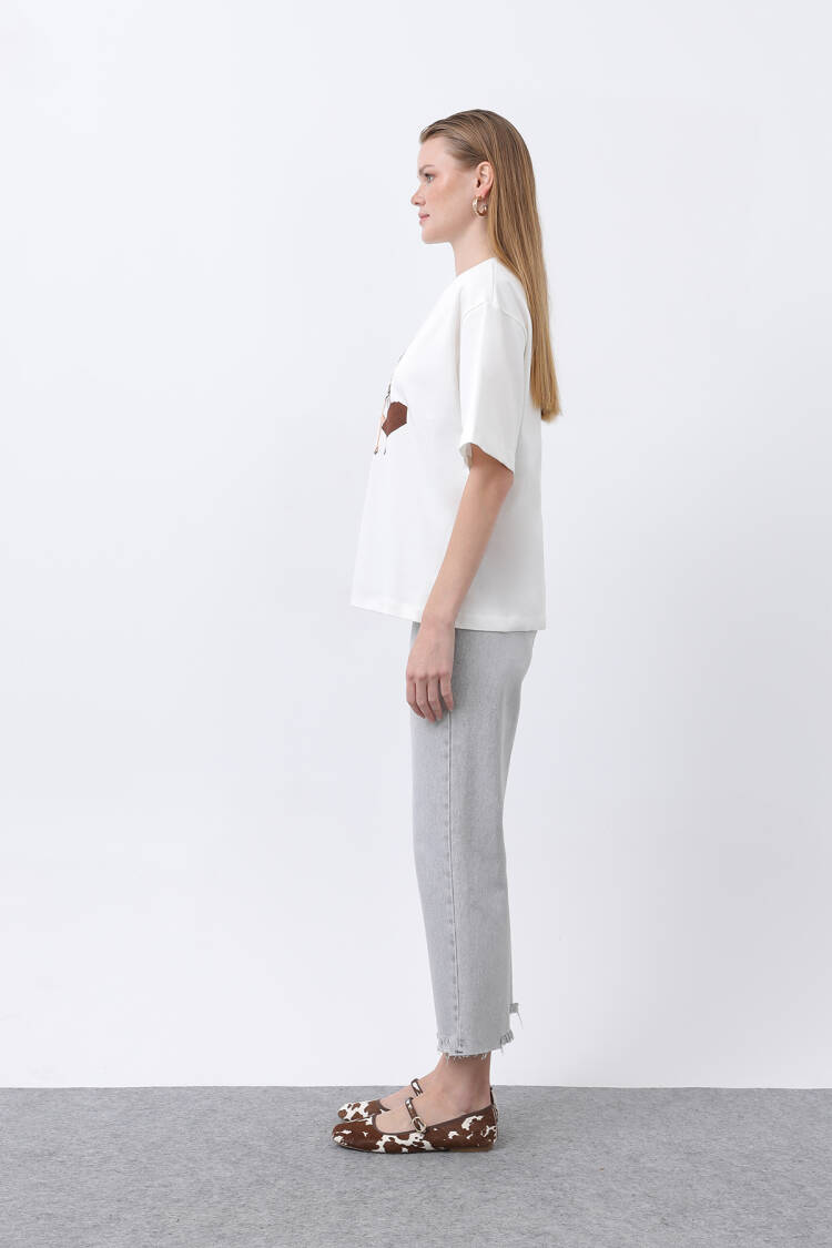 Women Girls Printed Basic Tshirt - Ecru