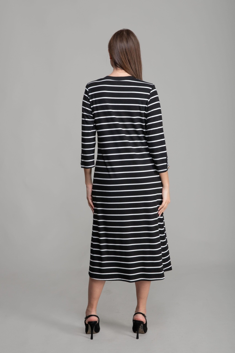 Round Neck Veroz Striped Dress - Multicolor