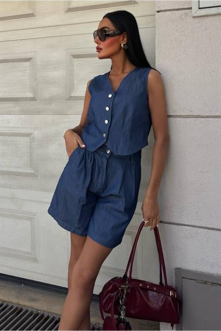 Silver Buttoned Vest And Shorts Tensel Suit
