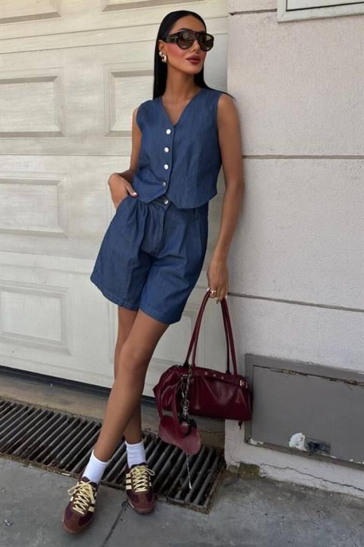 Silver Buttoned Vest And Shorts Tensel Suit