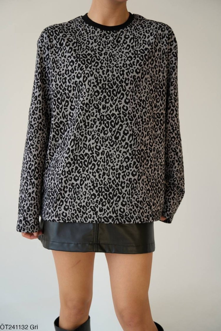 Long Sleeve Leopard T-shirt - Grey